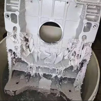 设备扣盖脱漆处理